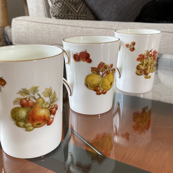 Oakley China Ltd set of three china cups vintage. - Picture 2 of 7